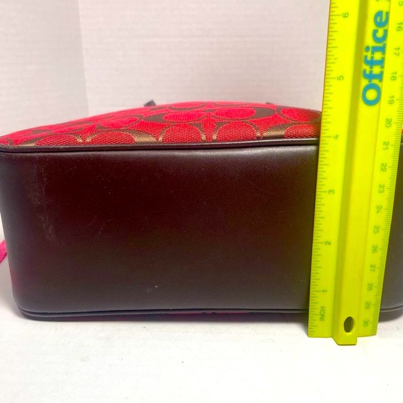 Coach Signature series tapestry and leather handbag PRICE..IS..VERY…FIRM! - Picture 14 of 16